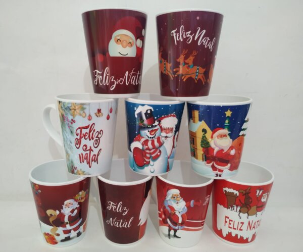 Caneca Plástica Cônica Natal Sortidas